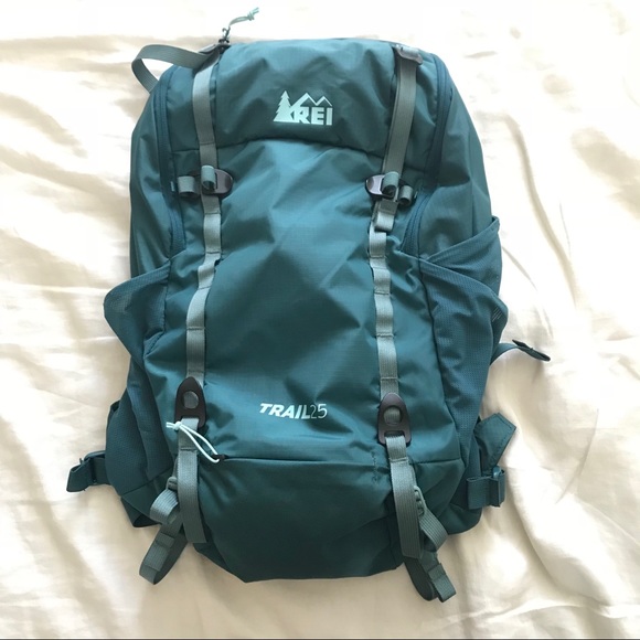 rei trail 25 backpack